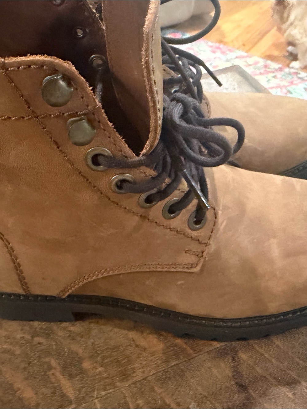 Men's Tan Suede Lace-Up Work Boots. Patina Brand. NWOT